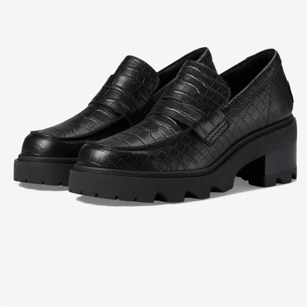 SOREL JOAN NOW CITY LOAFER, BRAND NEW!!!